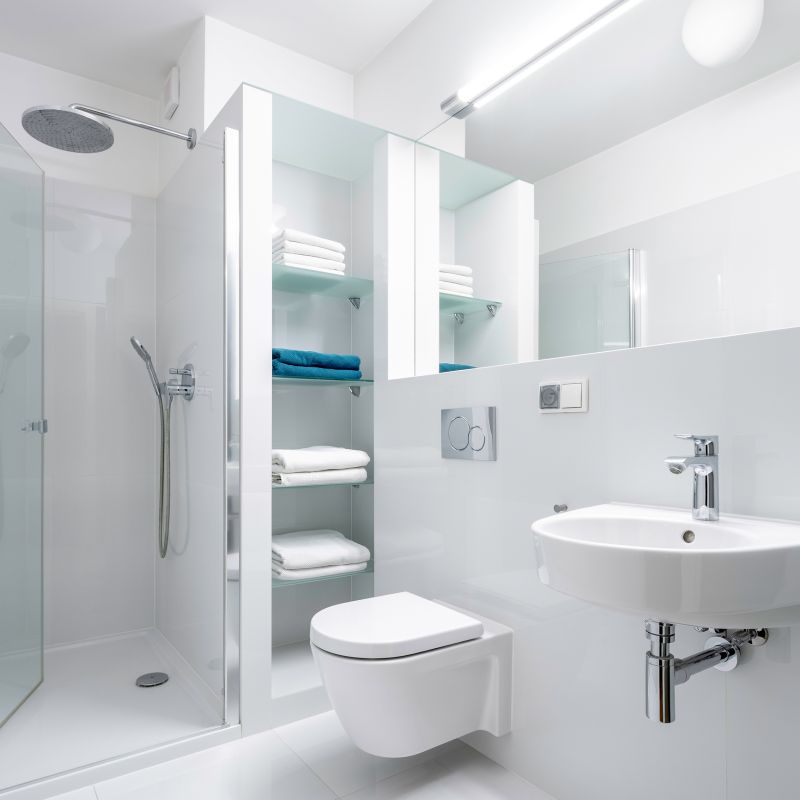 Shower with Built-in Seating and Shelves